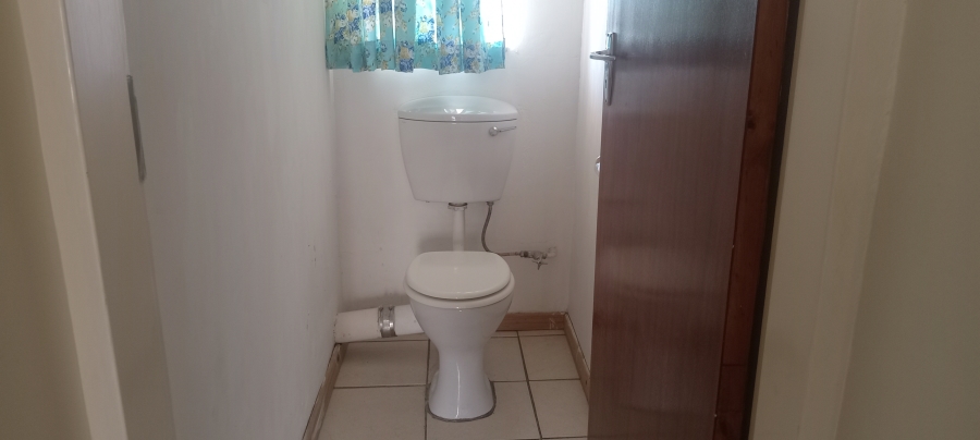 2 Bedroom Property for Sale in Adamayview North West